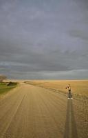 joven fotógrafa de paisajes foto