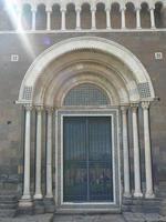 iglesia de san pietro en tuscania foto