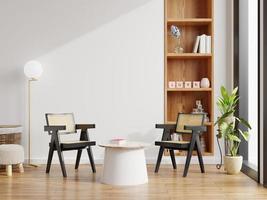 el interior moderno de la sala de estar tiene una silla con una mesa en una pared blanca y un piso de madera.