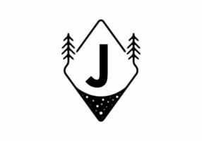 insignia de arte de línea negra con pinos y letra j vector