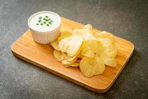 potato chips with sour cream photo