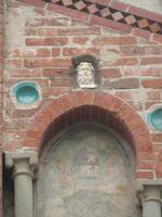 iglesia de san pedro en cherasco foto