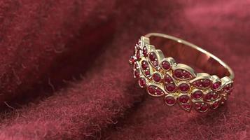 leaf and flower pattern band in yellow gold and ruby stone 3d render photo