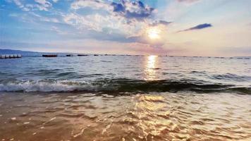 vackert hav med solnedgång video