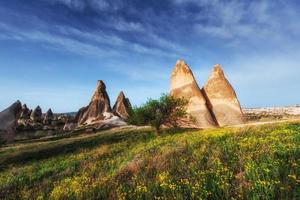 increíble puesta de sol sobre capadocia. pavo. Europa foto