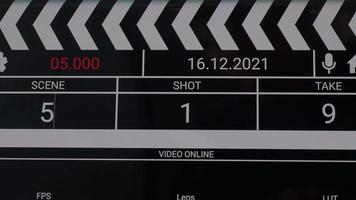 interface de panneau de clapet de film. numéro numérique courant et comptant avant la prise de vue video