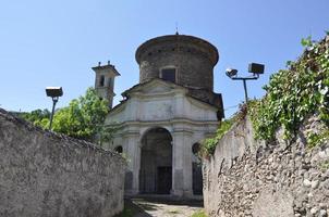 iglesia de madonna delle grazie en susa foto