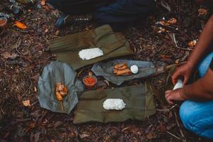 The tourists eat delicious. photo