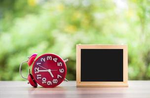 Red and green clock photo