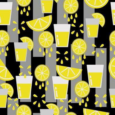 Lemon slices with glasses with juice seamless pattern, citrus splashes and geometric shapes on a black background