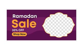 ramadan kareem publicación en redes sociales y venta de ofertas creativas vector