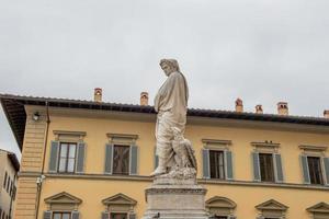 estatuas colocadas en la piazza della signoria en florencia foto