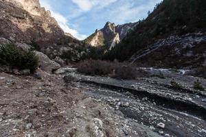 garganta de Karabaj. atractivos naturales en daguestán. Rusia foto