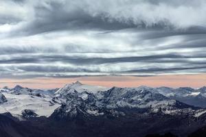 vista de los alpes desde monte bianco foto