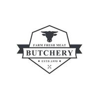 ilustración de vector de carnicería retro vintage buena para insignias de granja o restaurante con siluetas de animales y carne tipografía emblemas diseño de logotipo