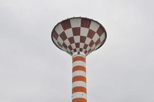 torre del tanque de agua foto