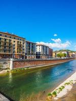 hdr río adigio en verona foto