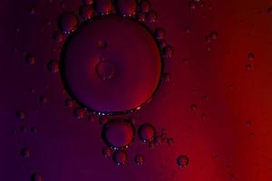 fondo abstracto de círculos líquidos. textura de burbuja 3d. degradado fluido de moda para diseño, plantilla y espacio de copia foto