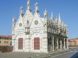 Santa Maria della Spina Pisa photo