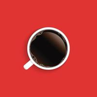 vista superior realista taza de café negro y platillo aislado sobre fondo rojo. ilustración vector