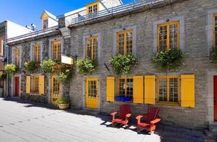 canadá, antiguas atracciones turísticas de la ciudad de quebec, petit champlain ciudad baja y distrito comercial foto