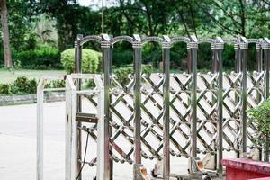 barricada de aluminio puede estirar y plegar foto