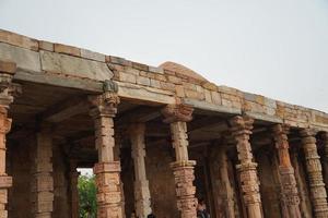 imagen de la estructura de la puerta antigua histórica india al aire libre foto
