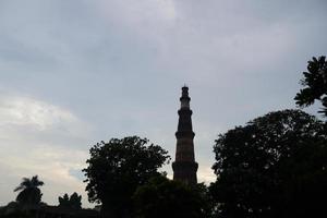 imagen de qutub minar- qutab minar road, delhi foto