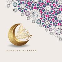 diseño lujoso y elegante ramadan kareem con caligrafía árabe, luna creciente y detalles coloridos ornamentales islámicos de mosaico para saludo islámico.ilustración vectorial. vector