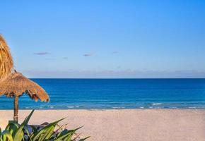 cancún, méjico, playa delfines, playa de delfines en riviera maya foto