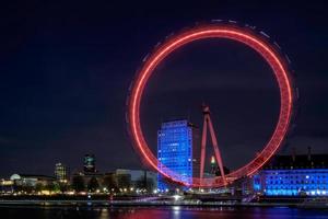 Londres, Reino Unido, 2015. vista del ojo de Londres por la noche foto