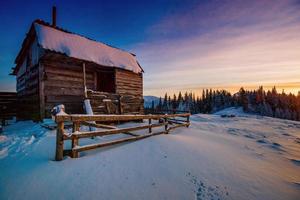 hermoso paisaje de invierno foto