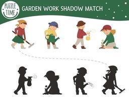 actividad de combinación de sombras con niños en el jardín. rompecabezas preescolar con personajes lindos. lindo acertijo educativo de actividades de primavera. encuentra el juego de silueta correcto. vector