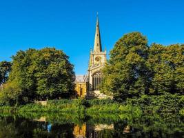 hdr iglesia de la santísima trinidad en stratford upon avon foto