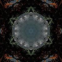 Black abstract background. Dark kaleidoscope pattern. Free Photo