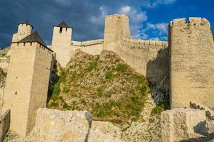 Fortaleza de Golubac en Serbia foto