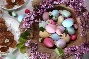 pastel de huevos de pascua foto