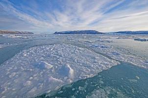 hielo marino y un paisaje glacial foto