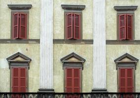 Bérgamo, Lombardía, Italia, 2017. vista de un edificio en piazza vecchia foto