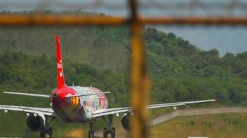 Airbus A320 of AirAsia, rear view video