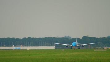 klm boeing 787 accelerare prima della partenza video