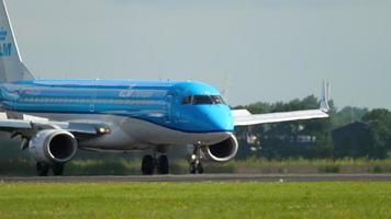 klm cityhopper embraer 190 landung video