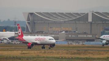 Airbus AirBerlin on taxiway video