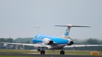 Fokker KLM takes off video