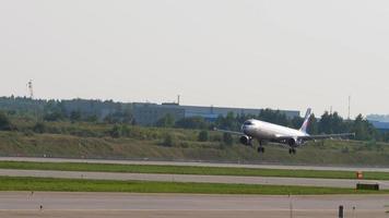 Aeroflot passenger plane arrival video
