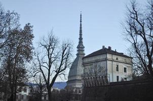 mole antonelliana en turín foto