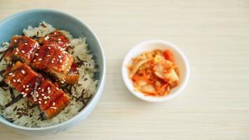 eel rice bowl or unagi rice bowl - Japanese food style video