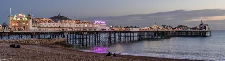 Brighton, East Sussex, Reino Unido, 2019. vista del muelle foto