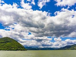 Garganta del Danubio en Djerdap en Serbia foto