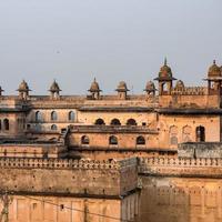 fuerte jahangir mahal orchha en orchha, madhya pradesh, india, jahangir mahal o palacio orchha es ciudadela y guarnición ubicada en orchha. Madhya Pradesh. india, sitios arqueológicos indios foto